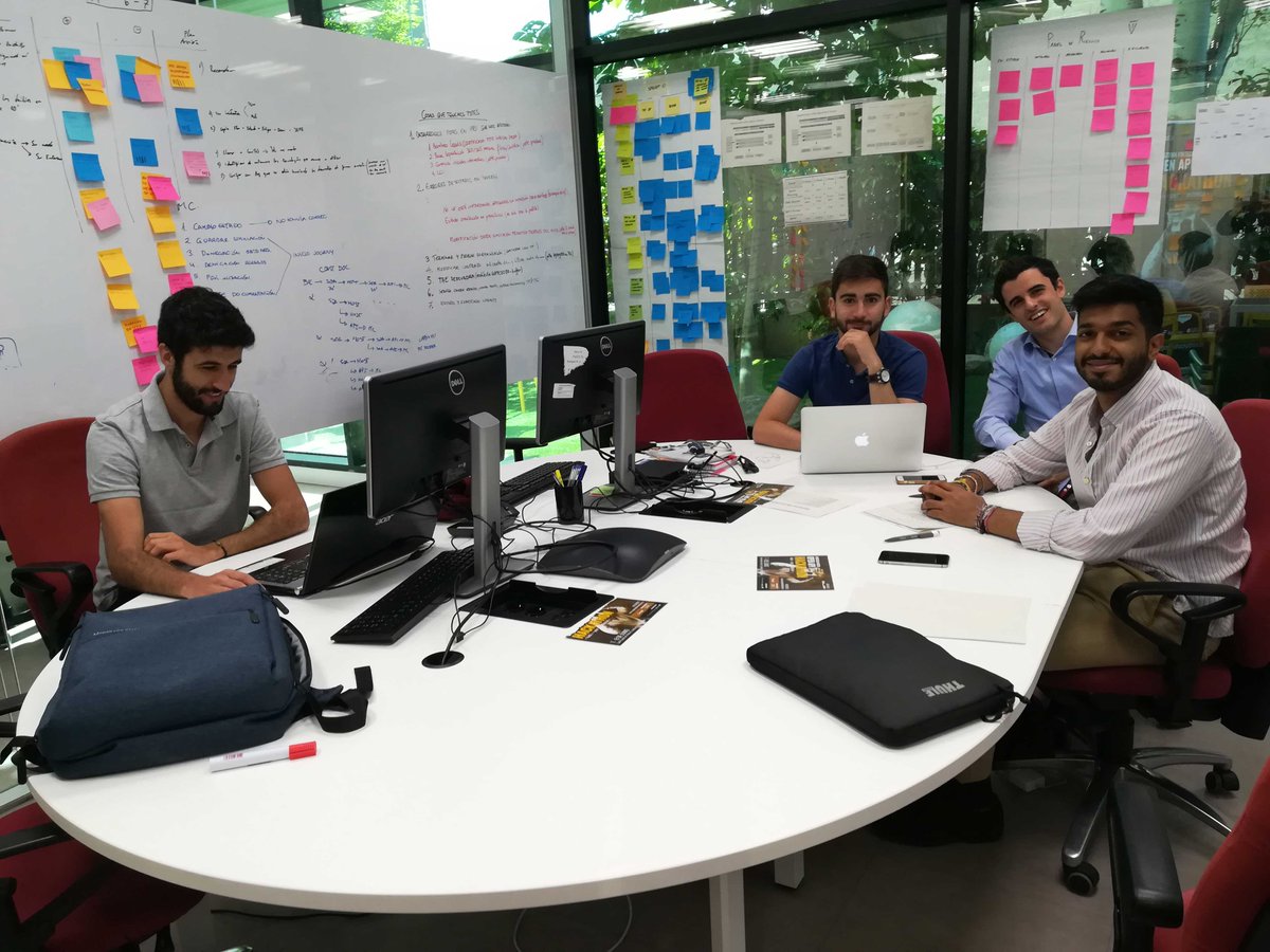 Hackathon Lovers tweet media