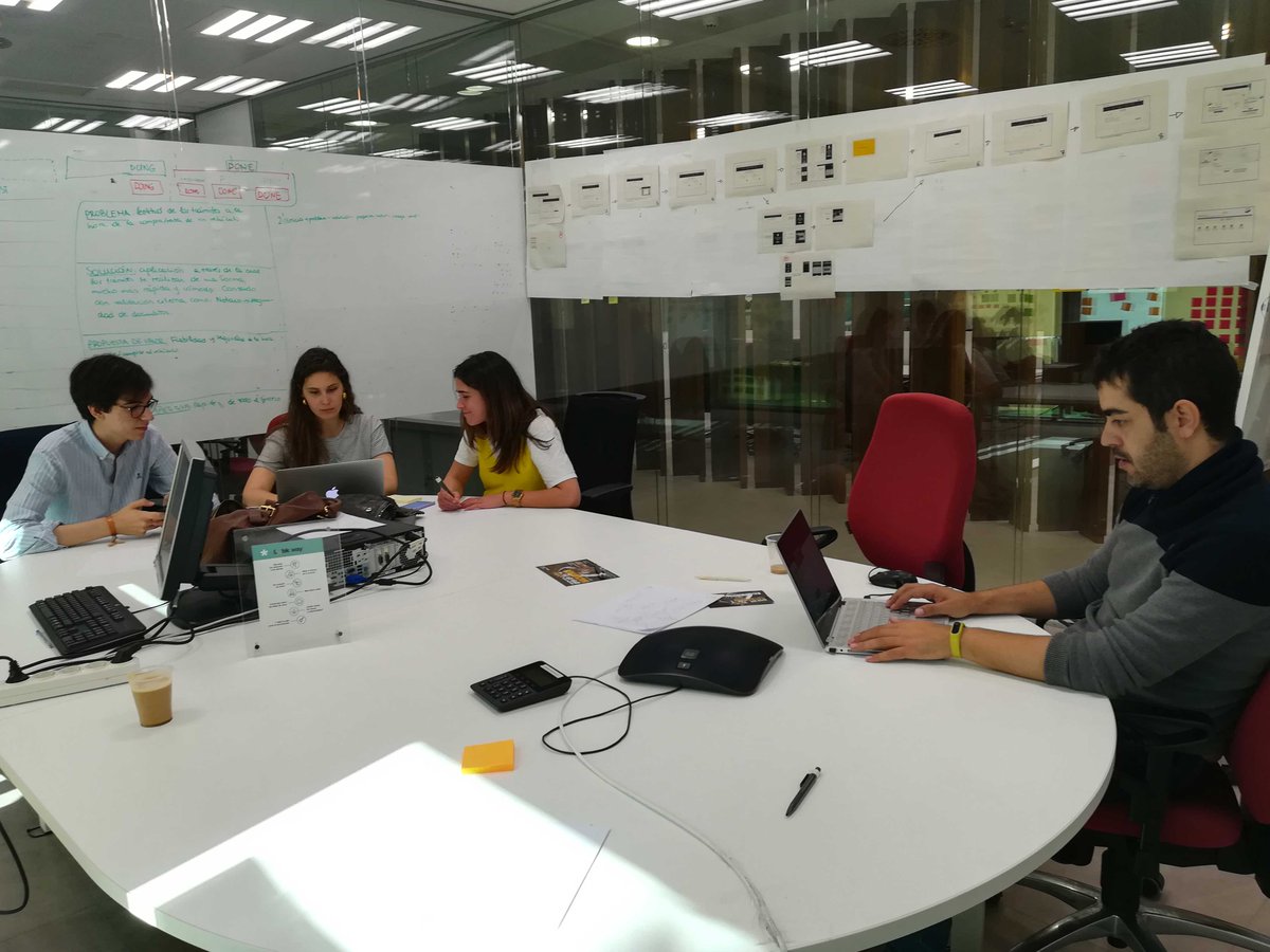Hackathon Lovers tweet media
