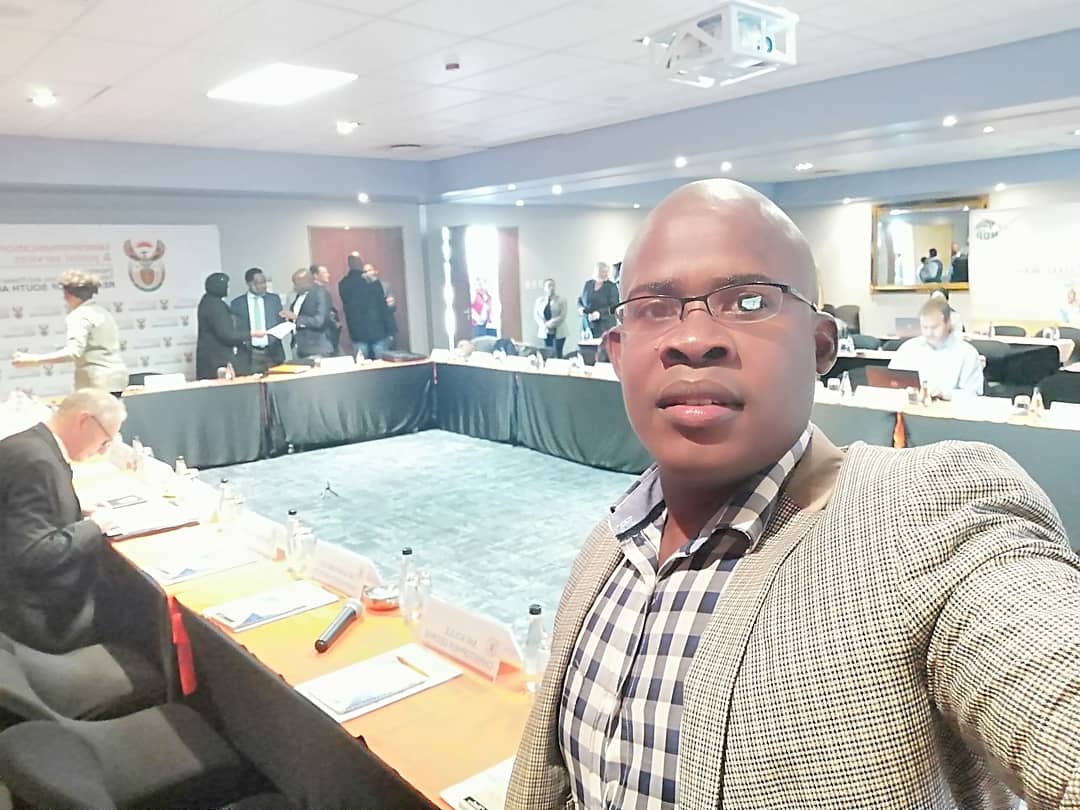 MafIHub's tweet photo. 4IR Commission, work session in place
#4IRCommission
@Stellarated @nwuCoLab https://t.co/yRL1yYqfyn