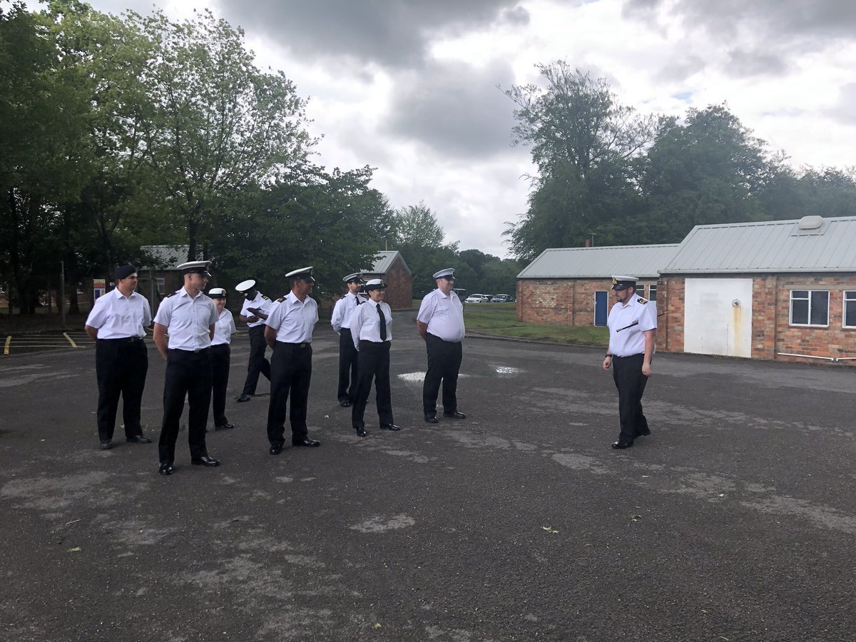 DO_LEDSeaCadets's tweet image. @stevena1993 @SeaCadetsLondon @Captain_SCC @LEDSeaCadets @markweston14 @LWD_SCC @stevena1993 MAST 06/19 Core Drill squad being put through their paces
