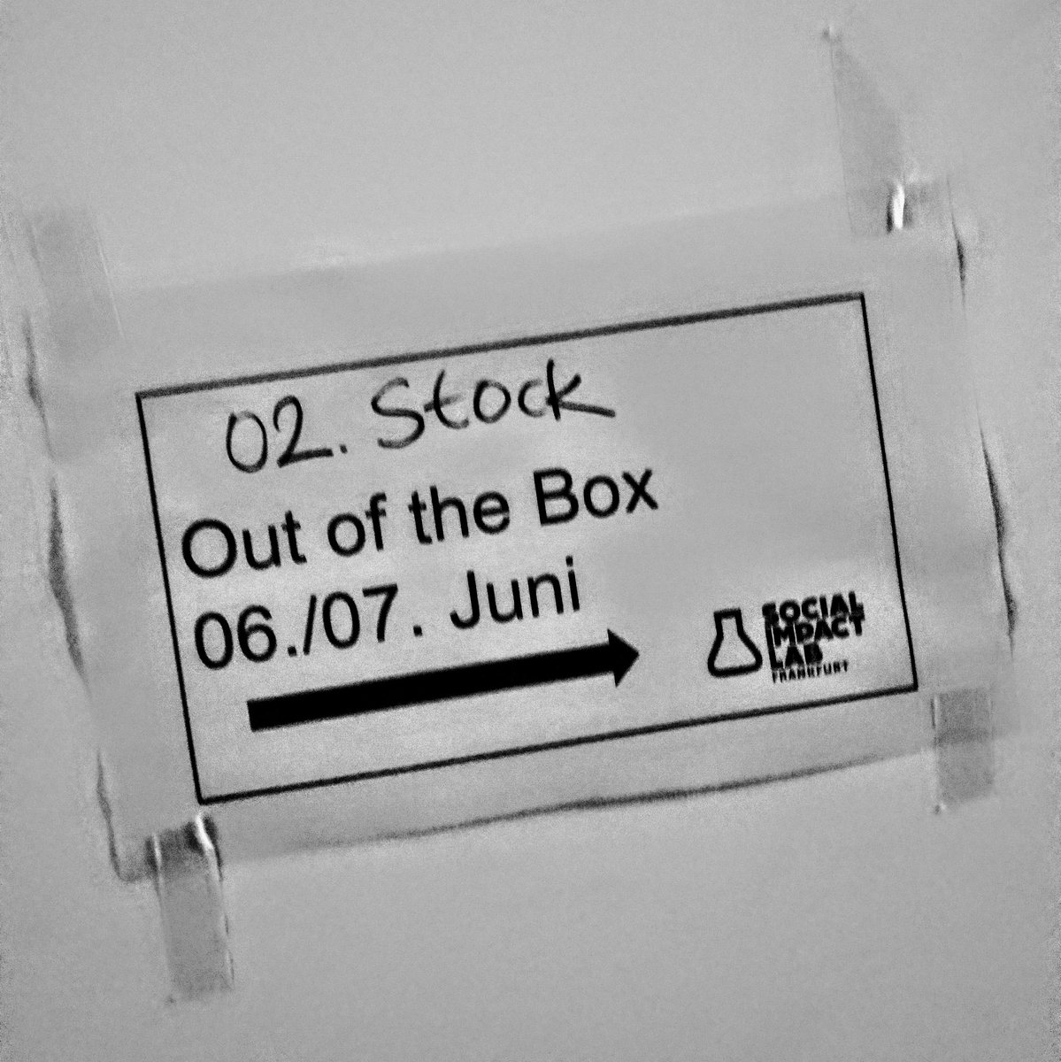 TobiasBuchwald's tweet image. Beim #DesignThinking #Workshop #OutOfTheBox im @socialimpactlab Frankfurt konnten wir mit Mitarbeitern von @JPMorgan , @DeutscheBank und @FactSet an unserem #SocialStartup @DIGETECH arbeiten.

Vielen Dank für den großartigen Input!

#VR #SocEnt #SocInn #GemeinsamWirken