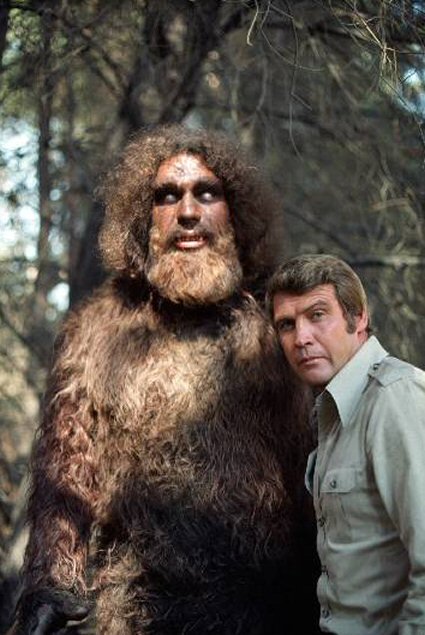Bionic_Tweets's tweet photo. It's #NationalBestFriendsDay and we think these paring are just perfect... #SteveAustin &amp; #Bigfoot #JaimeSommers &amp; #MaxTheBionicDog #LeeMajors @mslindsaywagner https://t.co/EBJmZ2vl0n