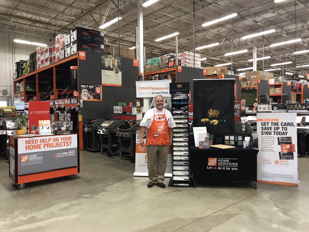 longwayfromhom's tweet photo. Teams all here today, Al, HDE. Mr Ed, ARS. Ms Ethel, RainSoft and Lane from our service team. Thank you all. @AJoyner32 @DougBischoffDSM @SE_RSM_Aponte @wbouvier01 #leadsinsalewin. https://t.co/Cu1jCU4X3U
