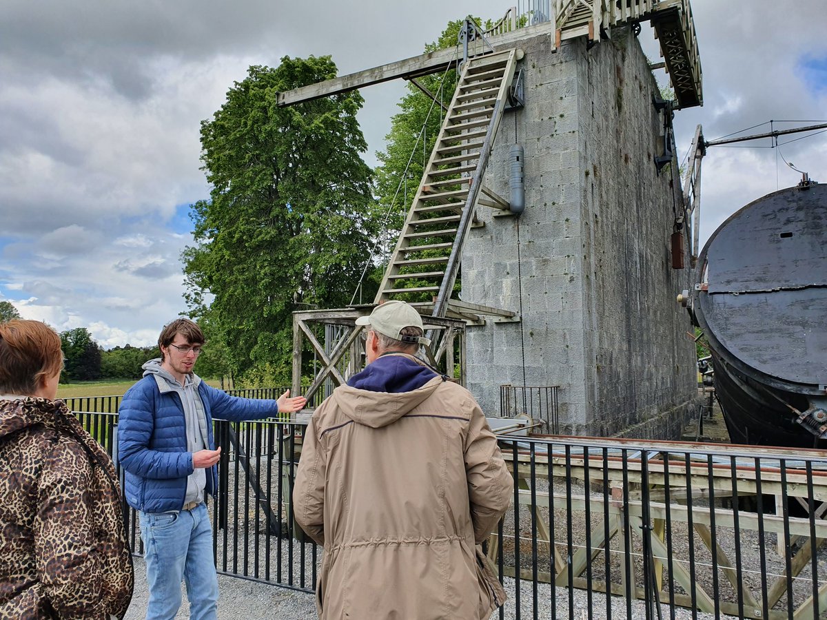 LOFARIreland's tweet image. The first of our summer tours was a great success! New recruits @jeremyrigney and Jane shared their knowledge & conversations even Happy the Dog was impressed 🐶 Join us next Sat for another walk & talk about #astronomy in Birr ☀️📡💫🌌
#radioastronomy #science #DogsofILOFAR