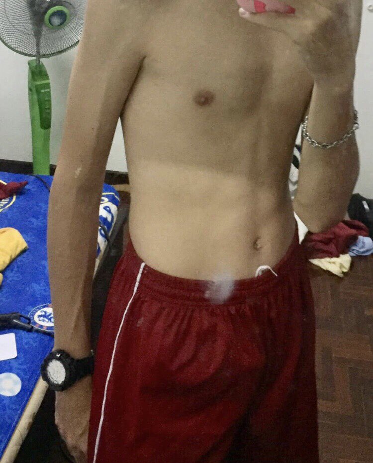 Bosstn5's tweet photo. วัยมหาลัย งานดี ขาว ตี๋ สะอาด สนใจ Dm มาเลย เหงาๆ แถวในกรุงเทพ สะพานควาย #เกย์มหาลัย #เกย์เงี่ยน #เกย์มัธยม #เกย์รับงาน https://t.co/XtsvMsdpVe