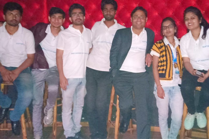 BinodOfficial's tweet photo. Exactly 9 months ago we started a new chapter as becoming a product based company. Now our construction management ERP has its footprints in more than 20 countries around the globe. Super excited and happy achieving this milestone earlier than estimation.

Cheers  #SoftGetix team https://t.co/EAPR9tIIOI