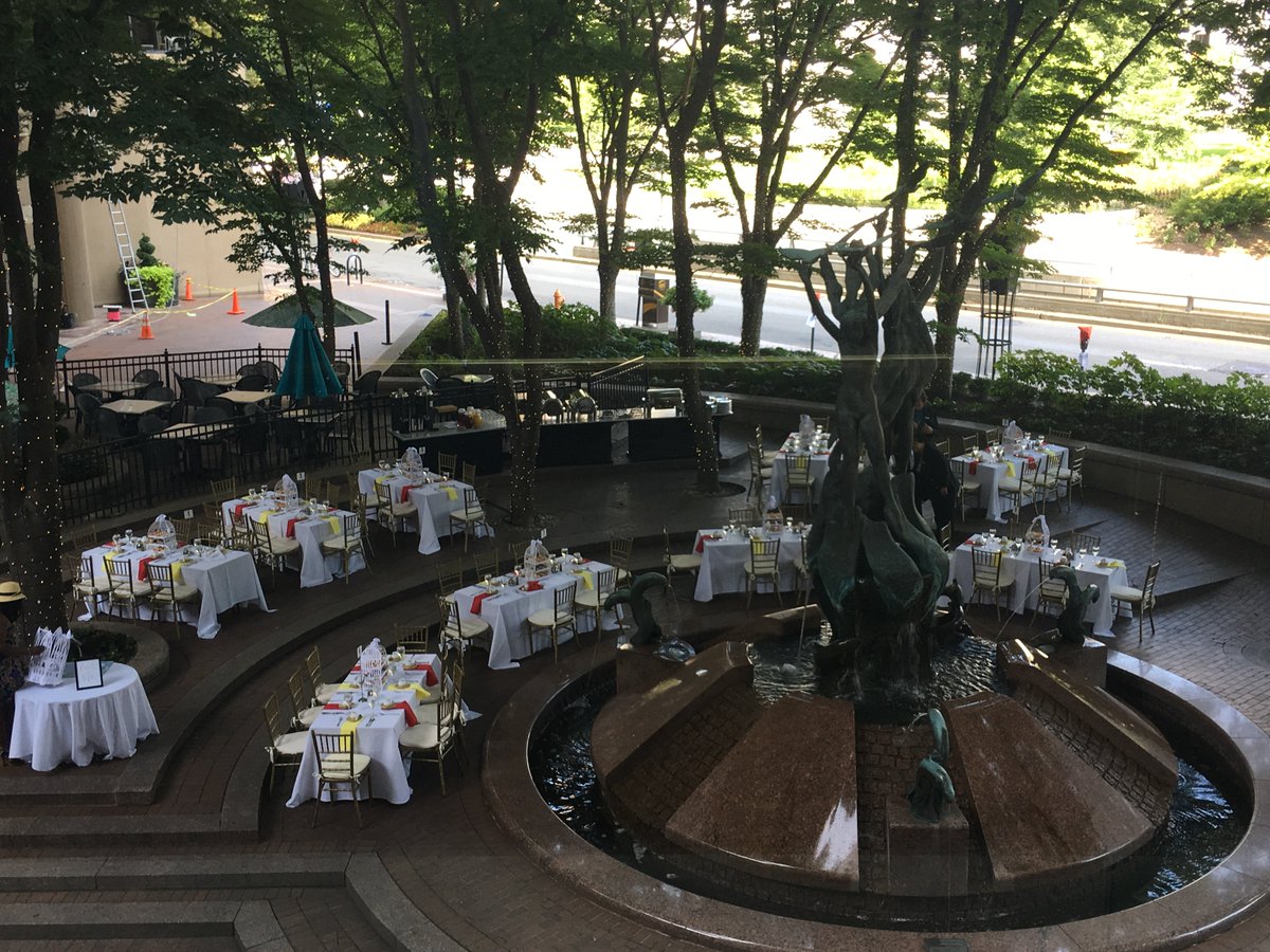 Bridal Showers, Tea Parties, Rehearsal Dinners, Receptions, or Cocktail Hours our Outside Courtyard over looking the Capitol of Ohio is the perfect setting! #cbusevents #614 #asseenincbus #events #sheraton #marriott