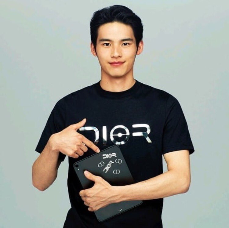 メンズノンノ 発売中！ 他にも素晴らしいショットが盛りだくさん