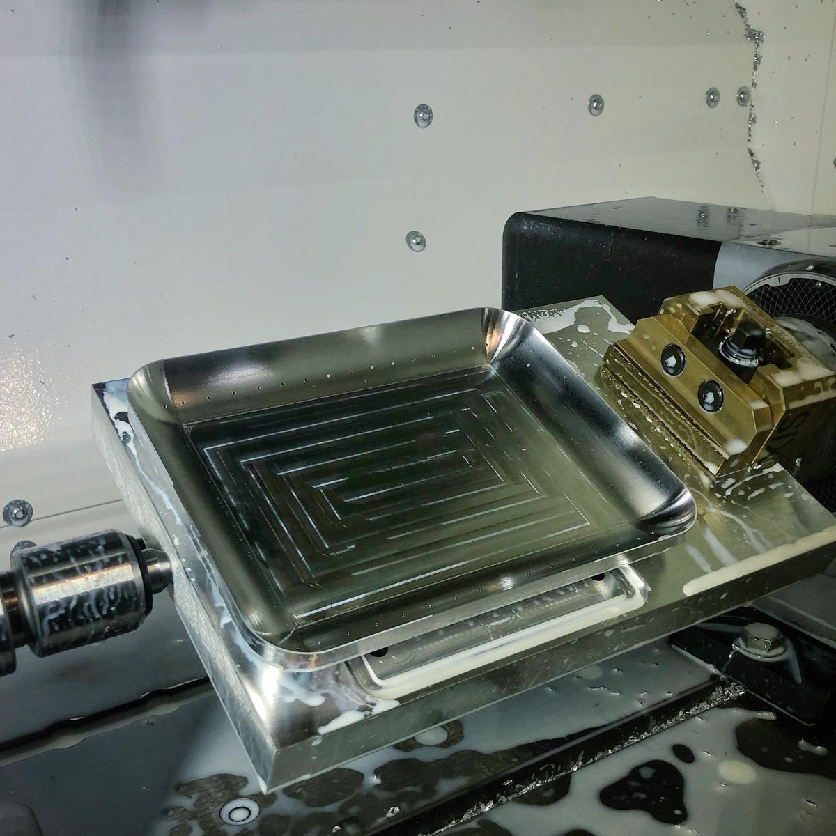 Aluminium machining on the 4th axis.