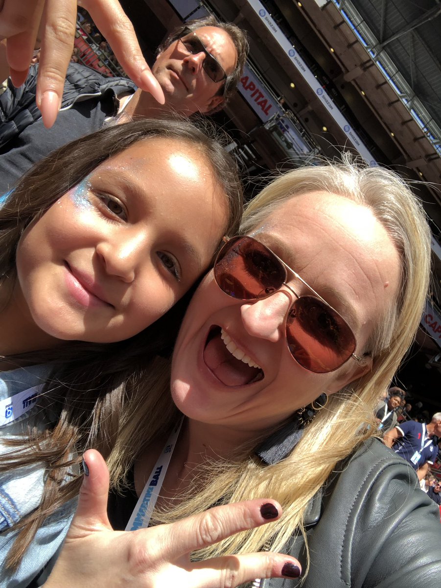 Angela Darar tweet media