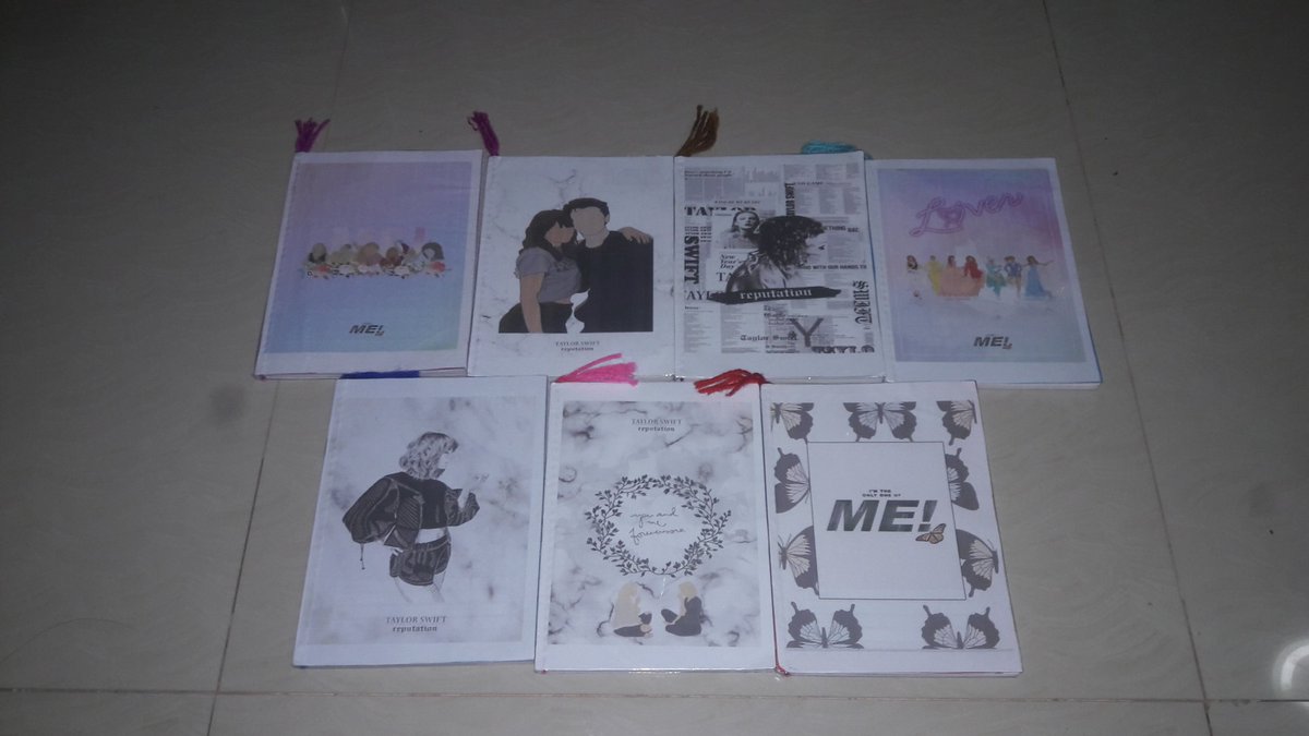 maredloves_tay's tweet photo. Loving my new notebooks💗😍😍😍😍
I MADE IT MYSELF💗
#TaylorSwift #Aesthetic #MeStreamingParty #ME #TayLurking @taylornationph_ @taylornation13 @taylorswift13 https://t.co/0ZrYf4LTUk