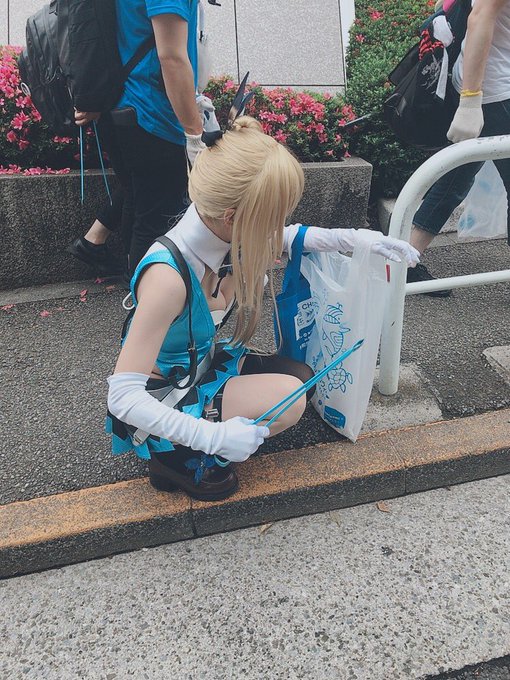 Twitterのコスプレ画像22