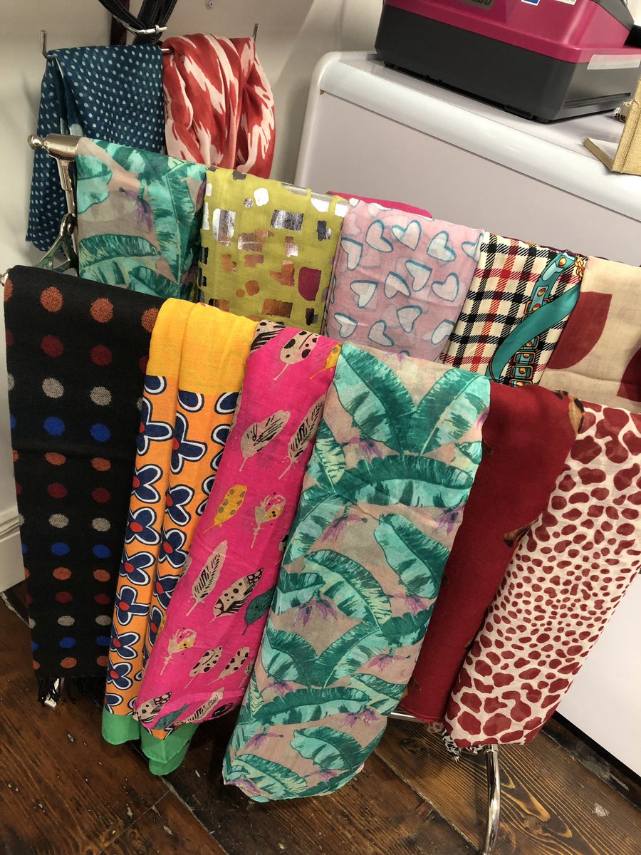 Fiver fest has started yey! <a href="/1totallylocally/">Totally Locally HQ</a> <a href="/ThePieceHall/">The Piece Hall</a>