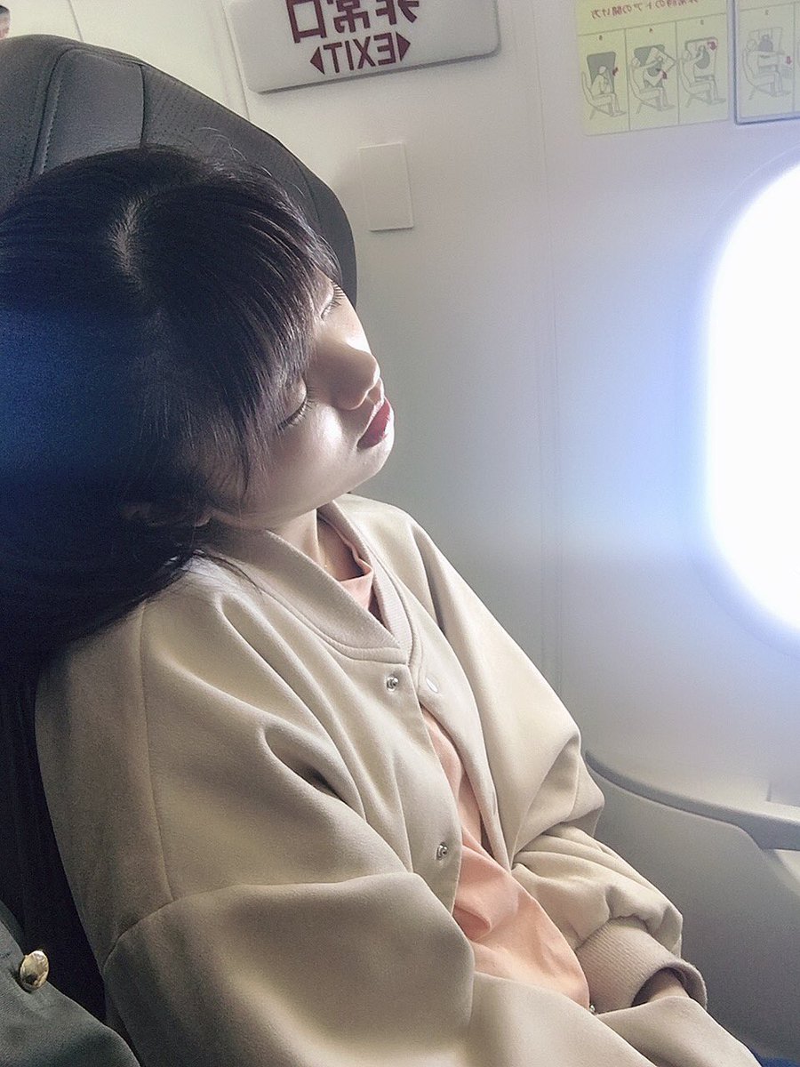 spspring1234's tweet photo. みなさんお待たせしました。かわいいのおすそ分けです。

😴長江里加 寝顔コレクション😴 https://t.co/Zw8k8qYRQA