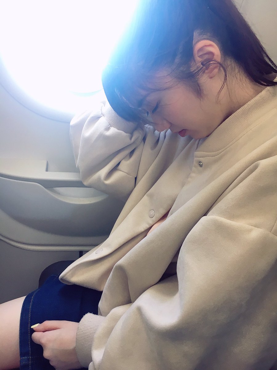 spspring1234's tweet photo. みなさんお待たせしました。かわいいのおすそ分けです。

😴長江里加 寝顔コレクション😴 https://t.co/Zw8k8qYRQA