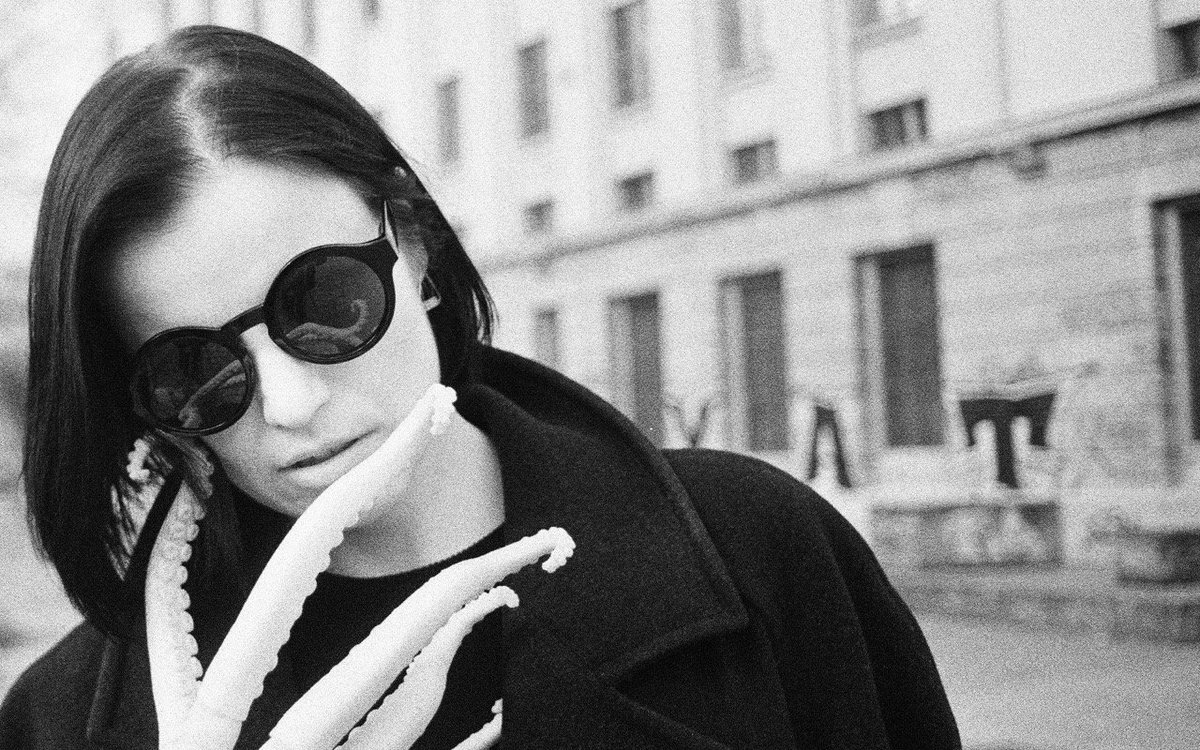 "...I guess there is something quite Alan Partridge about that..."

We spoke to <a href="/mmachinewwoman/">MACHINE WOMAN</a> ahead of her performance tonight at Inter- in <a href="/SomersetHouse/">Somerset House</a>.

tinyurl.com/y5u4xd6f