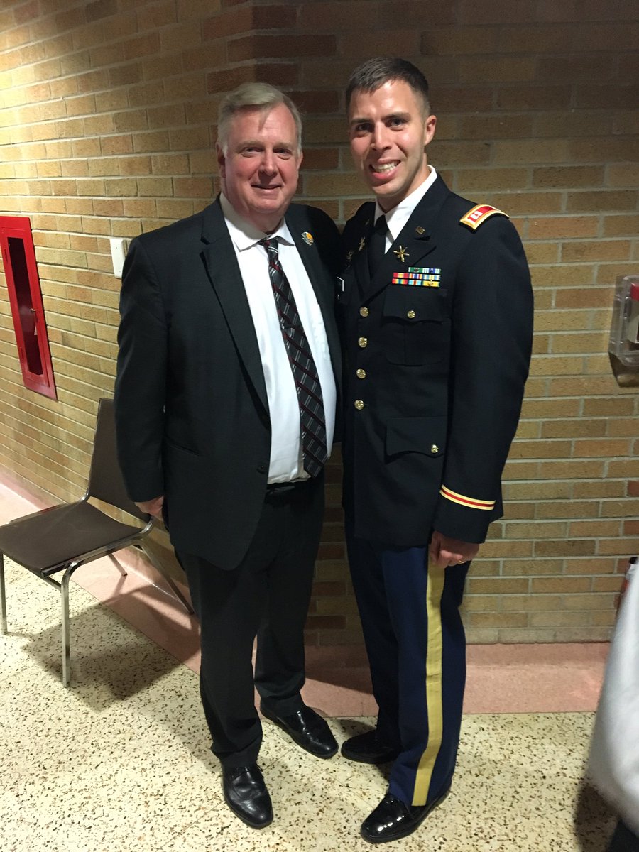 CvilleSupe's tweet photo. Our 10 Year Alumni Speaker tradition lives in- Captain Ben Schiff have the Keynote Address last night at graduation. #TY Ben for your insightful &amp; inspiring words &amp; for telling your story. #CSD_AllMeanAll #CHSTrojan_Pride https://t.co/jrCAlrOmxq