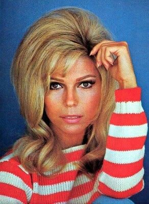 Happy birthday 
Nancy Sinatra 