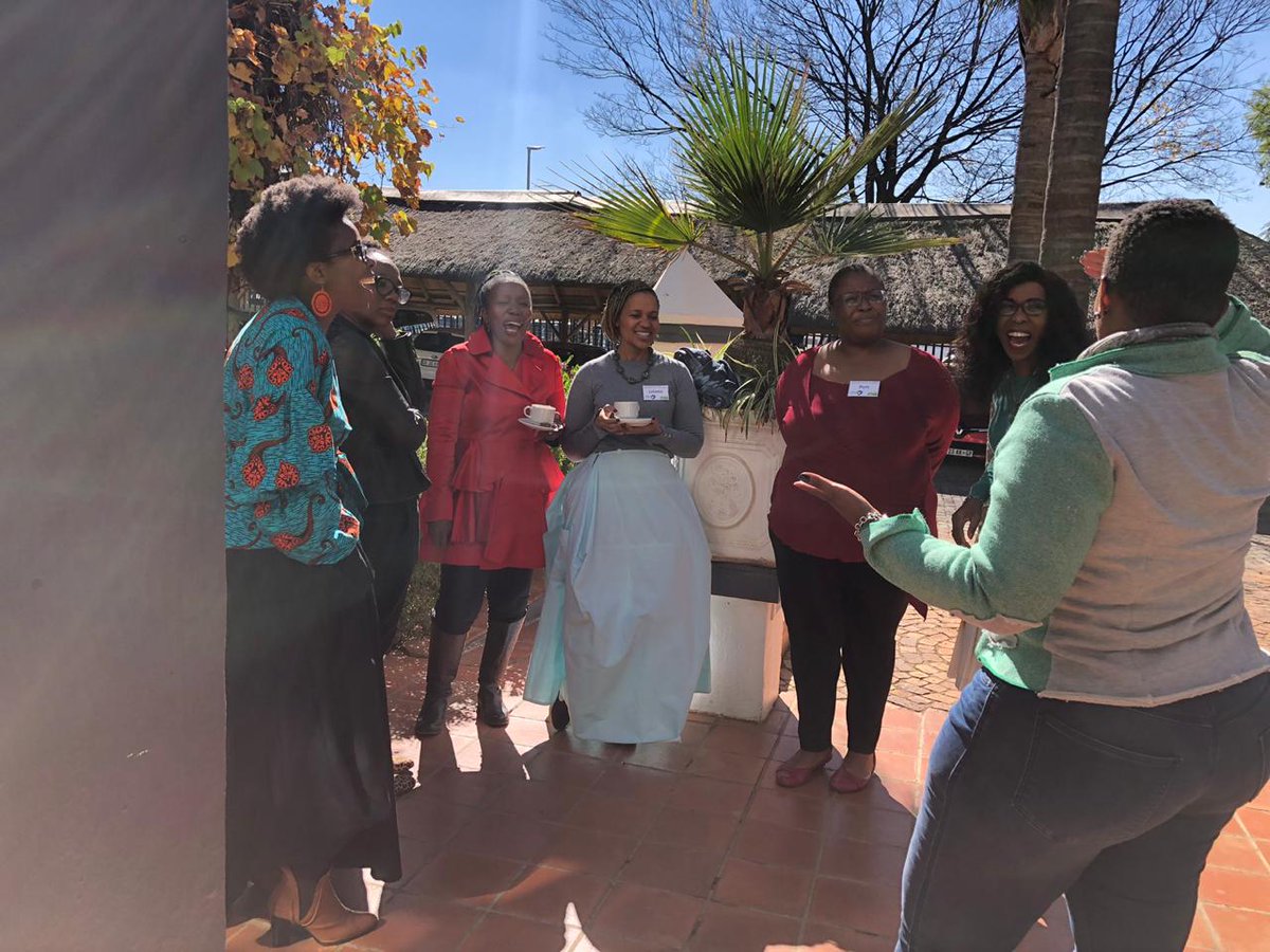 liminal_walk's tweet photo. Tea breaks, Light conversations and laughter with our life coaches @motseingao @notteezz @Lu_tlakula @pamthecoach #DipuoNkaunyane #DrLuluGwagwa #GirlsLunch #RelationshipWorkshop https://t.co/5IKS3AW4xj