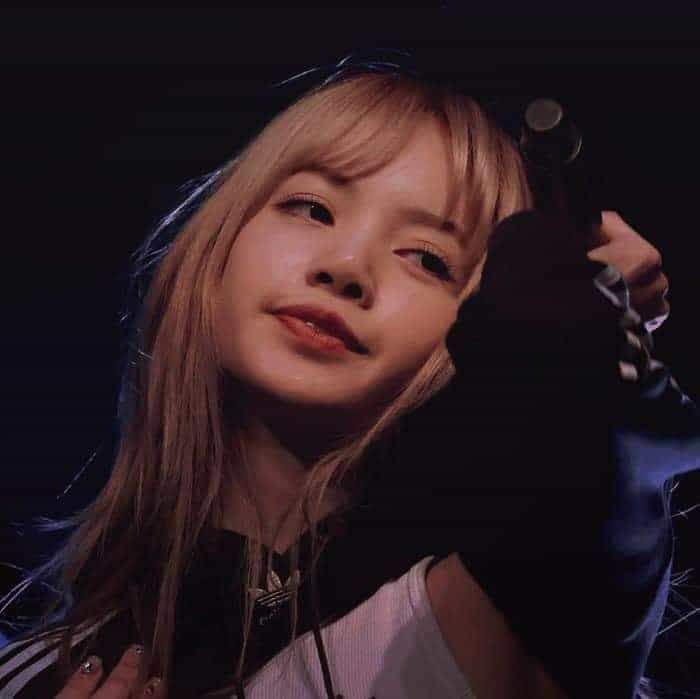 Jennier67964554's tweet photo. It has been 3 years with this cute and beautiful baby💗🌻

#3YearWithLisa #LisaBLACKPINK #jennierubyjane #roseblackpink #jisooblackpink #BLACKPINK https://t.co/T42eKADgx6