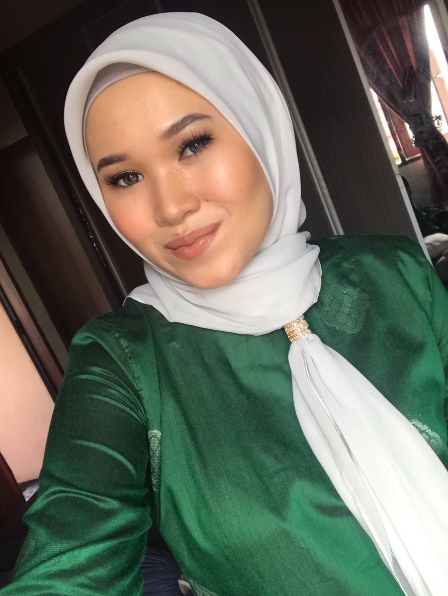 WawaZameri's tweet photo. 1 to 4th Syawal. #motd #rayaface @RiceDollsMY πβ¨ https://t.co/a321VfWh3p