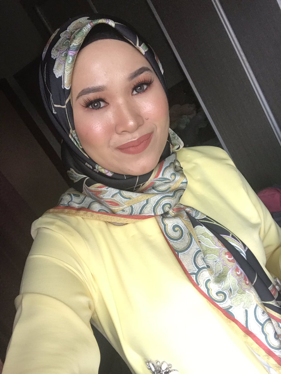 WawaZameri's tweet photo. 1 to 4th Syawal. #motd #rayaface @RiceDollsMY πβ¨ https://t.co/a321VfWh3p