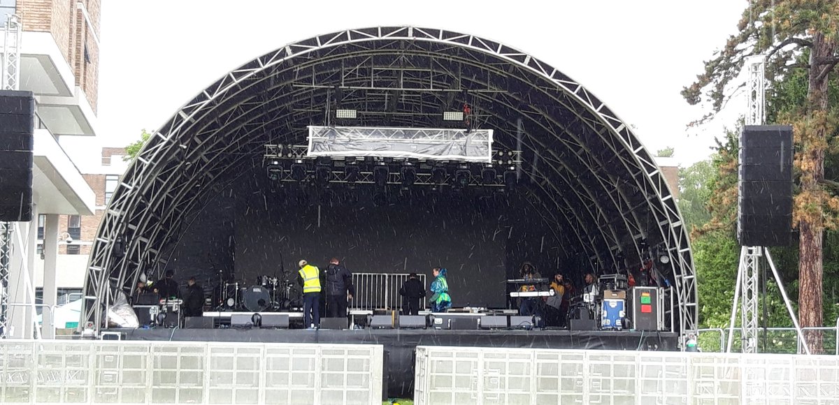 We are filming at ValeFest!! Keep an eye out for us 🤩😍 Let's get ready for the music 💃🥳