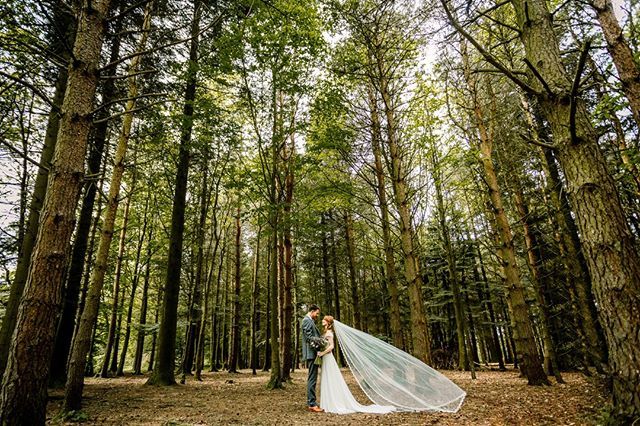 baxter_photo's tweet photo. f o r e s t / / / ... "let's take our hearts for a walk in the woods & listen ..."⠀
.⠀
.⠀
.⠀
#otleychevinwedding #chillibarn #chillibarnwedding #chillibarnweddingphotos ⠀
#weddingphotography #yorkshireweddingphotographer #relaxedweddingphotograph… https://t.co/2BOnGKs2HE https://t.co/bNWJwd0MzP