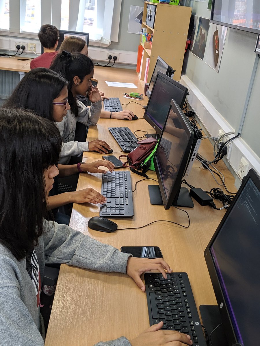 LeightonParkCS's tweet photo. Amazing web dev @Ri_Science Masterclass from Philip @Eton_College today @LPSchool.  Great to welcome @QASCaversham @TDS_COMPTON, The Abbey, @TheHoltSchool @WillinkSchoolUK  #coding #compsci @CompAtSch https://t.co/my7d0I5edV