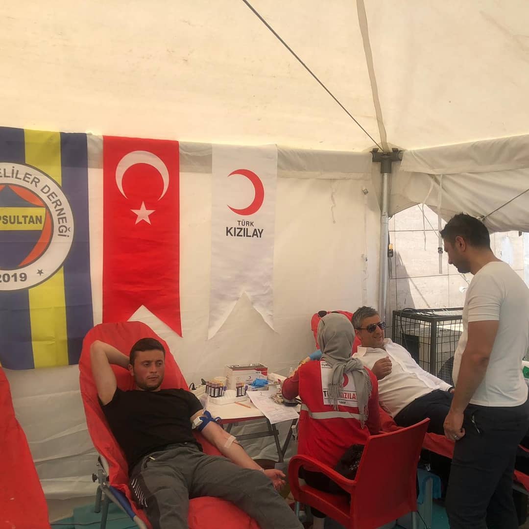 Kızılay ile ortaklaşa düzenlediğimiz kan bağışı kampanyası basladi