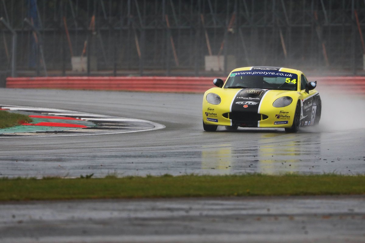 asmalley54's tweet photo. P4 in qualifying. Going to be an interesting race. Letโs push forward ๐จ
#weareginetta #snapon #reflex #reflexvans #mtblackpool #madametussauds #skyblue #skybluelifestyle #nwlaptops #jdfencingpaving #kartal #elite #btcc #britishgt https://t.co/PxutoKSPNG