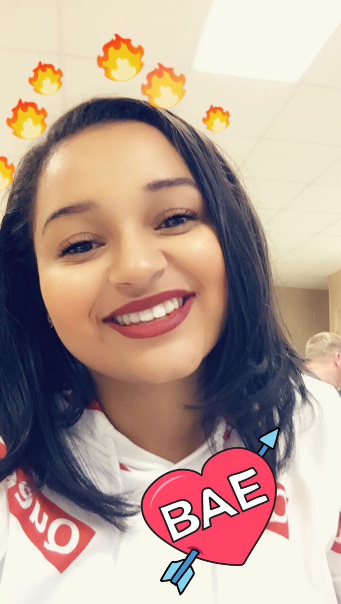 ChappleIsaiah's tweet photo. I have the most beautiful girlfriend in the world🥰❤️💍 https://t.co/1ELo1Hu9Ef