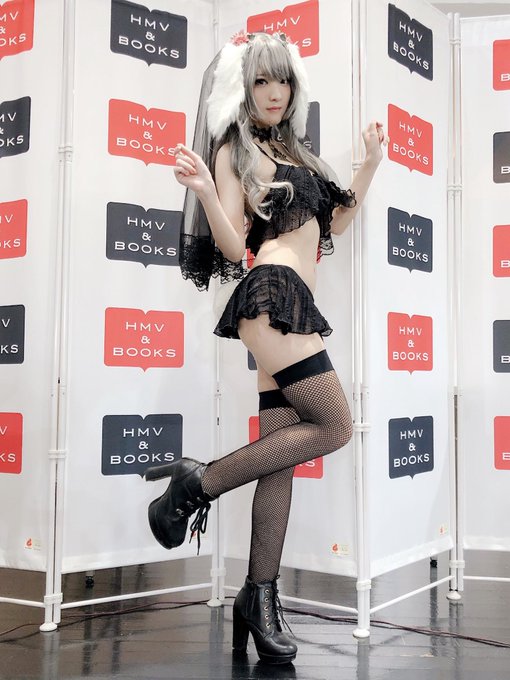 Twitterのコスプレ画像31