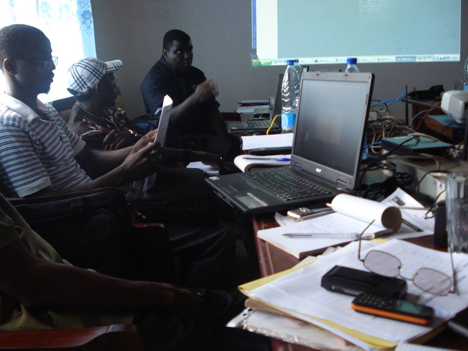 Infogenie1's tweet photo. #Formations et #Certifications #MikroTik à #Yaoundé
JJ- 3 pour Profiter de 20% de #Remise

#MTCNA #MTCWE #MTCRE #informationtechnology #Cisco #@ubnt #internet #wireless2019 #networks #networking #engineers #NetworkAdmin #system #CCNA #Training https://t.co/VdOeL21qto