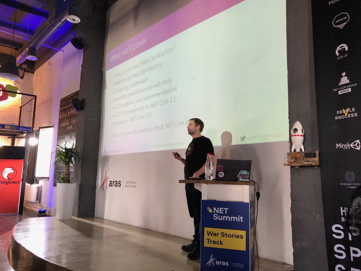 michael_staib's tweet image. ⁦@stevejgordon⁩ kicking off his talk about HttpClient. #dotnetby