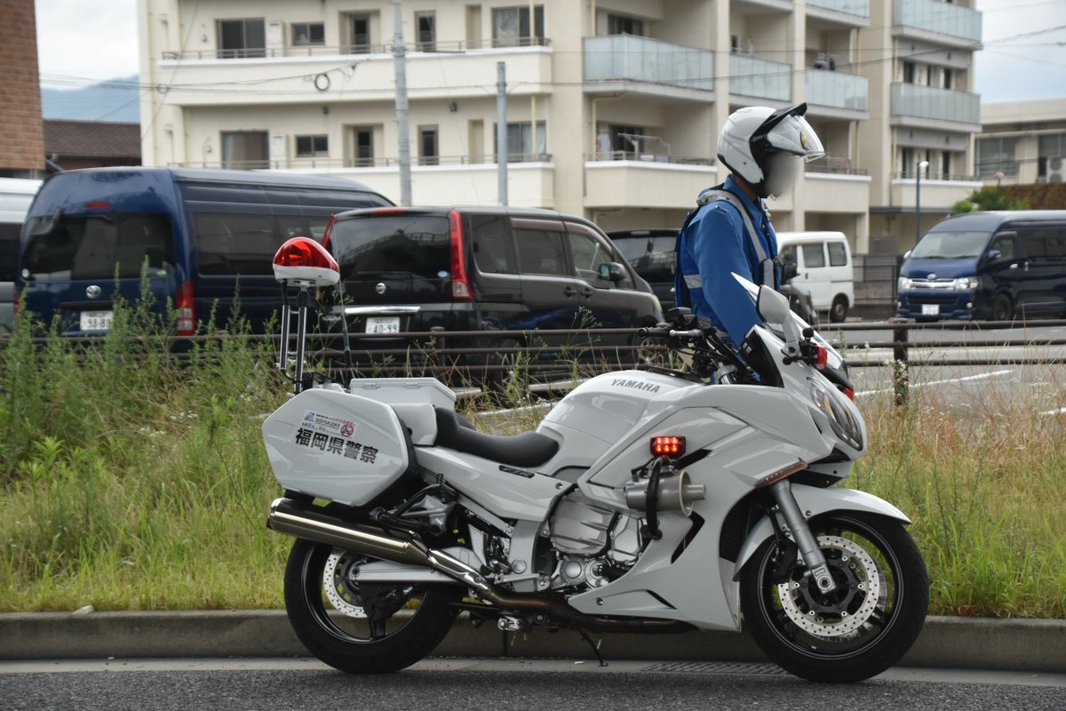 Mf10l33 Ar Twitter 福岡県警 北九州市警察部 機動警察隊 特別機動取締班 Cb1300p Fjr1300p 北九703 704 709他 北九州市警部からの応援白バイ 2台のfjrも参加していました 都市高速板付ic付近で待機中 Cbも新型を多く持って来ていたようでした もっとじっくり Mf10l33 Ar Twitter 福岡県警 北九州市警察部 機動警察隊 特別機動取締班 Cb1300p Fjr1300p 北九703 704 709他 北九州市警部からの応援白バイ 2台のfjrも参加していました 都市高速板付ic付近で待機中 Cbも新型を多く持って来ていたようでした もっとじっくり