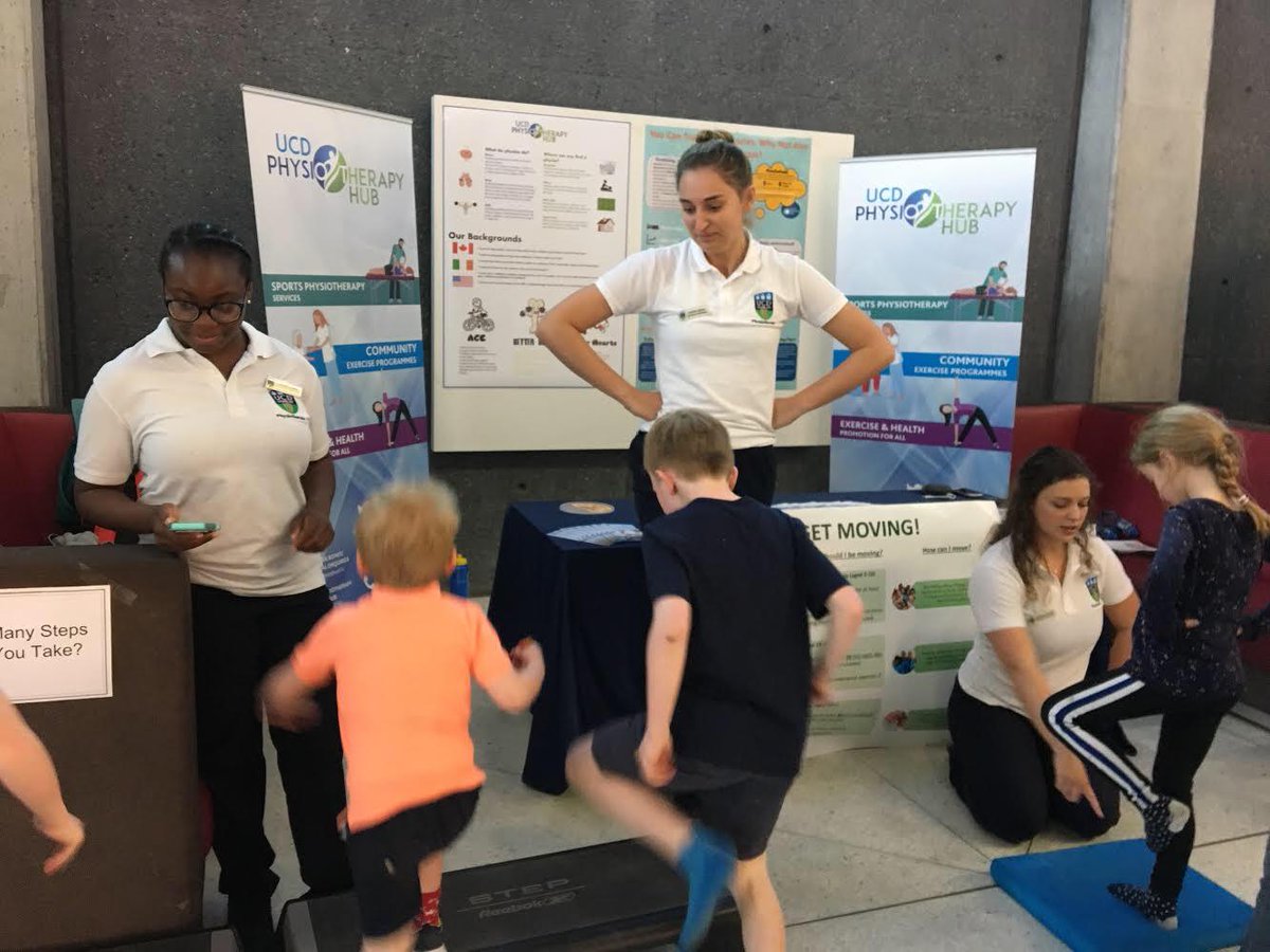 Ciaran_Physio's tweet image. @UCDphysiohub students engaging with members of the community with their health promotion stand today @FestivalUcd #communityphysio #exercise4health kudos to you all - great work