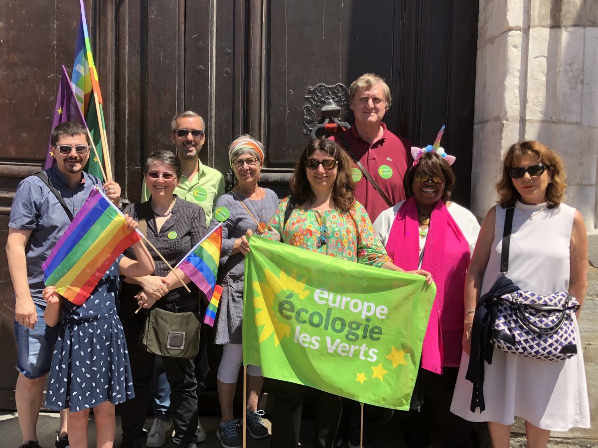 Prêt-es pour la #MarcheDesFiertés @PrideToulouse  avec @EELVToulouse #Ecologie #EgalitéDesDroits #Toulouse #Pride2019 #Love #PrideMonth2019