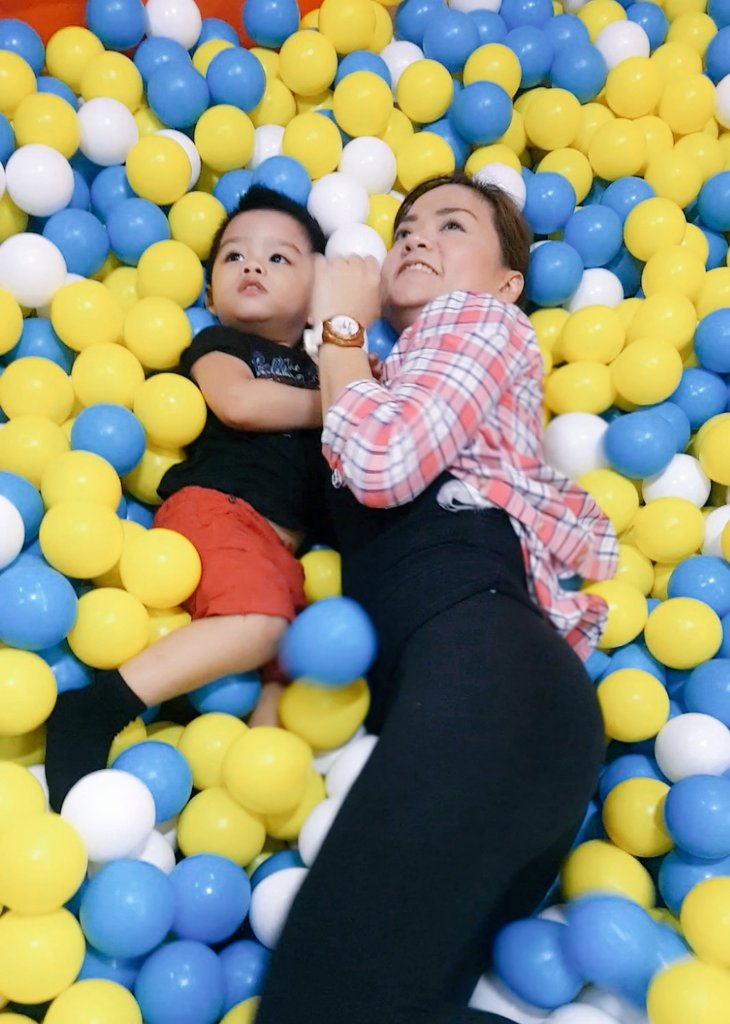 XRadaza's tweet photo. Happy days
#momlife 
#momandson 
#singlemomdiaries 
#Motherhood 
#BabyBoy https://t.co/kIOpgiqe7A
