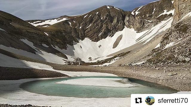 CamoscioSibilla's tweet photo. 8 Giugno 2019. Il Lago di Pilato ha ricominciato a formarsi.... Vediamo se recupera a pieno il tempo perso 😃 ..... #Repost @sferretti70
・・・
Il lento risveglio di Re Pilato
Sibillini Mountains National Park
08/06/2019
#italiainunoscatto #awesome_italy #gf_italy #browsi… https://t.co/iYhO1bbGlv