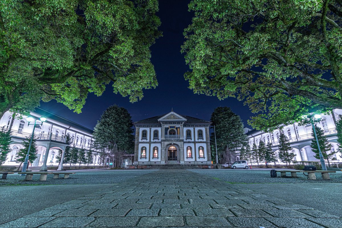 小林哲朗 写真家 En Twitter 龍谷大学大宮キャンパスの夜景 明治時代にタイムスリップできる場所です