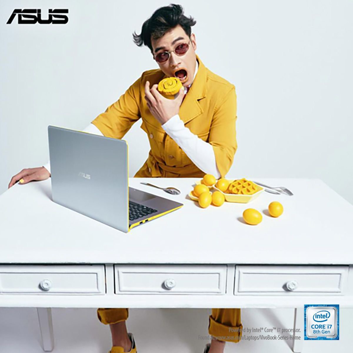 ASUS_Saudia's tweet photo. تبحث عن لابتوب قوي يعبر عن شخصيتك.. خبر جيد..
فيفوبوك يناسب اسلوبك الشخصي تمامًا
اشتري الان:
https://t.co/frAGCvAP72
#ASUS #VivoBook #S530 https://t.co/egqphHkRNy