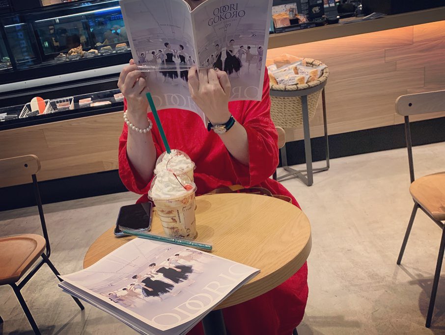 classmarin's tweet photo. ご招待いただきデザイナーうのちゃんの舞台へ！素敵すぎた！ そしてさすが都会の中心にあるオープンクラスangel Rハイクオリティパフォーマンスに感激！！✨✨✨✨ 知り合いダンサーの方たちも素晴らしかった♡

#angelr #balletperformance #ballet https://t.co/w68FCBndGC