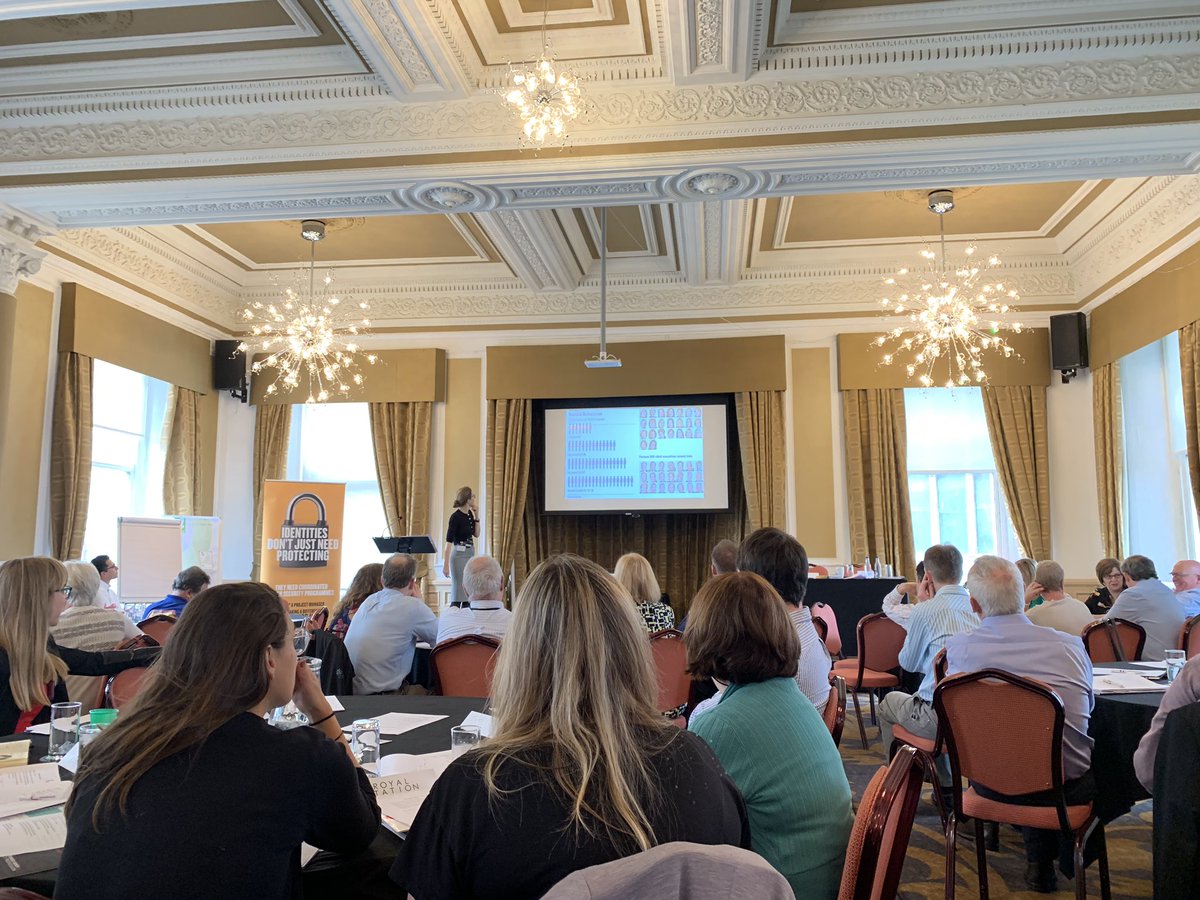 Natacha Redon tweet media