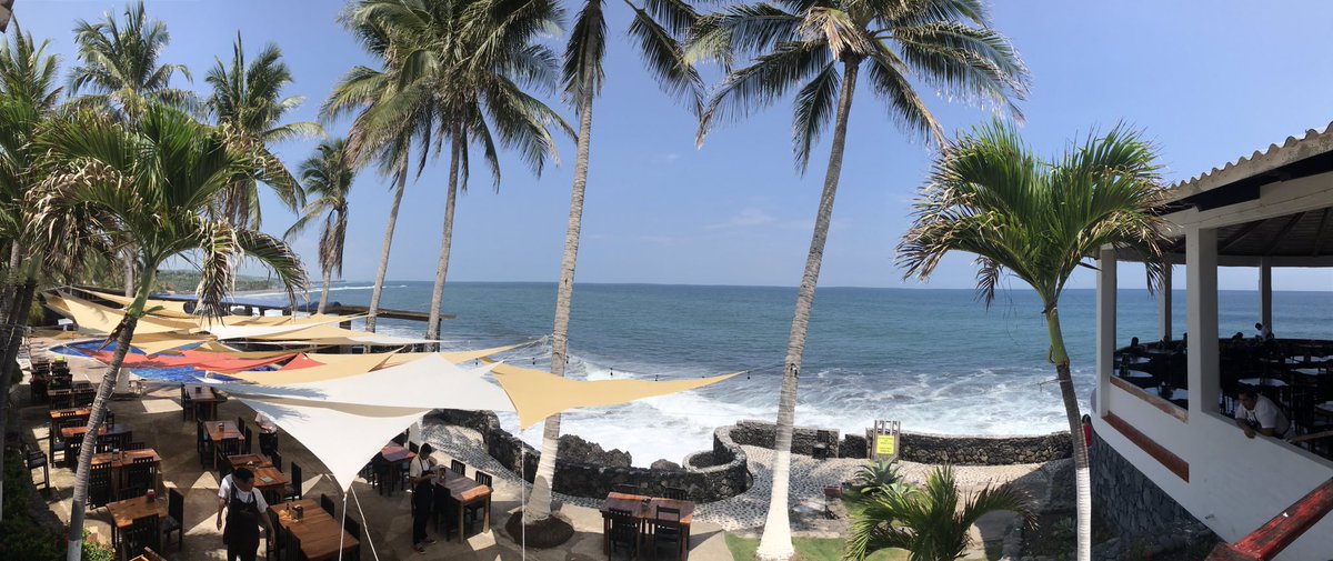 Sr. presidente @nayibbukele informe que tenemos un clima perfecto en las costas de El Salvador, playa El Sunzal @alertux @MITURElSalvador #TurismoElSalvador