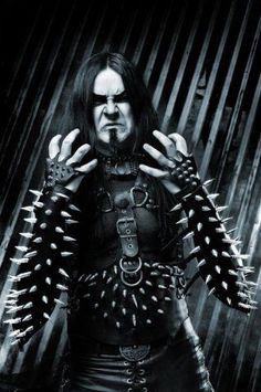 ♆ 𝔅𝔩𝔞𝔠𝔨 𝔄𝔫𝔱𝔦𝔮𝔲𝔞𝔯𝔦𝔲𝔪 ♆ on X: Unholy birthday Stian Tomt  Thoresen Shagrath Born November 18th, 1976 Vocals in @dimmuborgir @OvHELL  & @chromedivision #BlackMetal #90s  / X