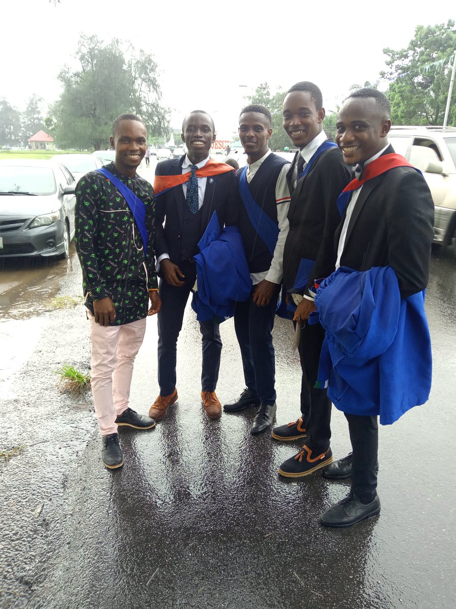 thissavvysef's tweet photo. Just convocated 08.06.2019
https://t.co/1pQt13PCkg Mechanical Engineering
.
Rivers State University https://t.co/ErqqSB90R8