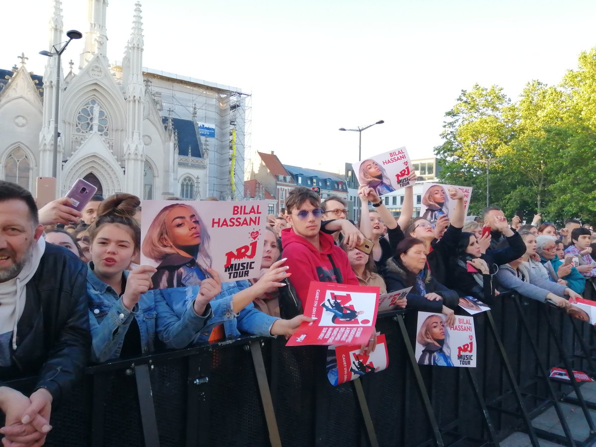 GDael's tweet image. Si certains promettaient un mauvais accueil à Bilal Hassani, on compte bien plus de fans que de détracteurs dans le public.
#nrjmusictour #roubaix