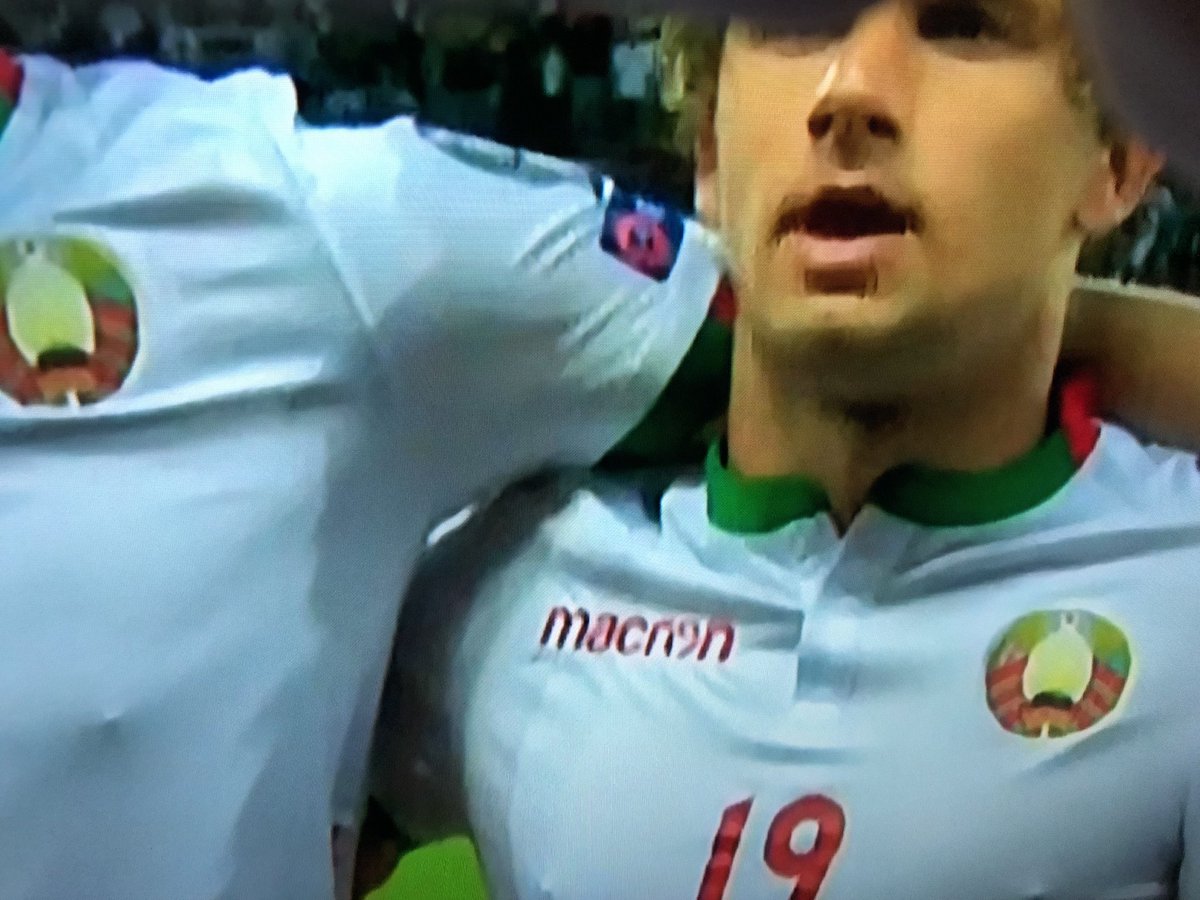 Oh la la... Verbindungen zwischen Weißrussland und dem französischen Präsidenten! Verschwörungstheoretiker bitte... #BELGER