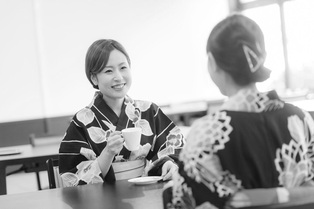 enso_school's tweet photo. Na de lezing van Dr. Matthi Forrer vorige week over de Japanse vrouw uit de Edo-periode zal Ingrid Houtkooper op maandag 17 juni een lezing houden over de vrouw in het Japan van nu. Waar de traditionele rolverdeling m/v nog hoogtij viert. https://t.co/2dwDfkSfUu